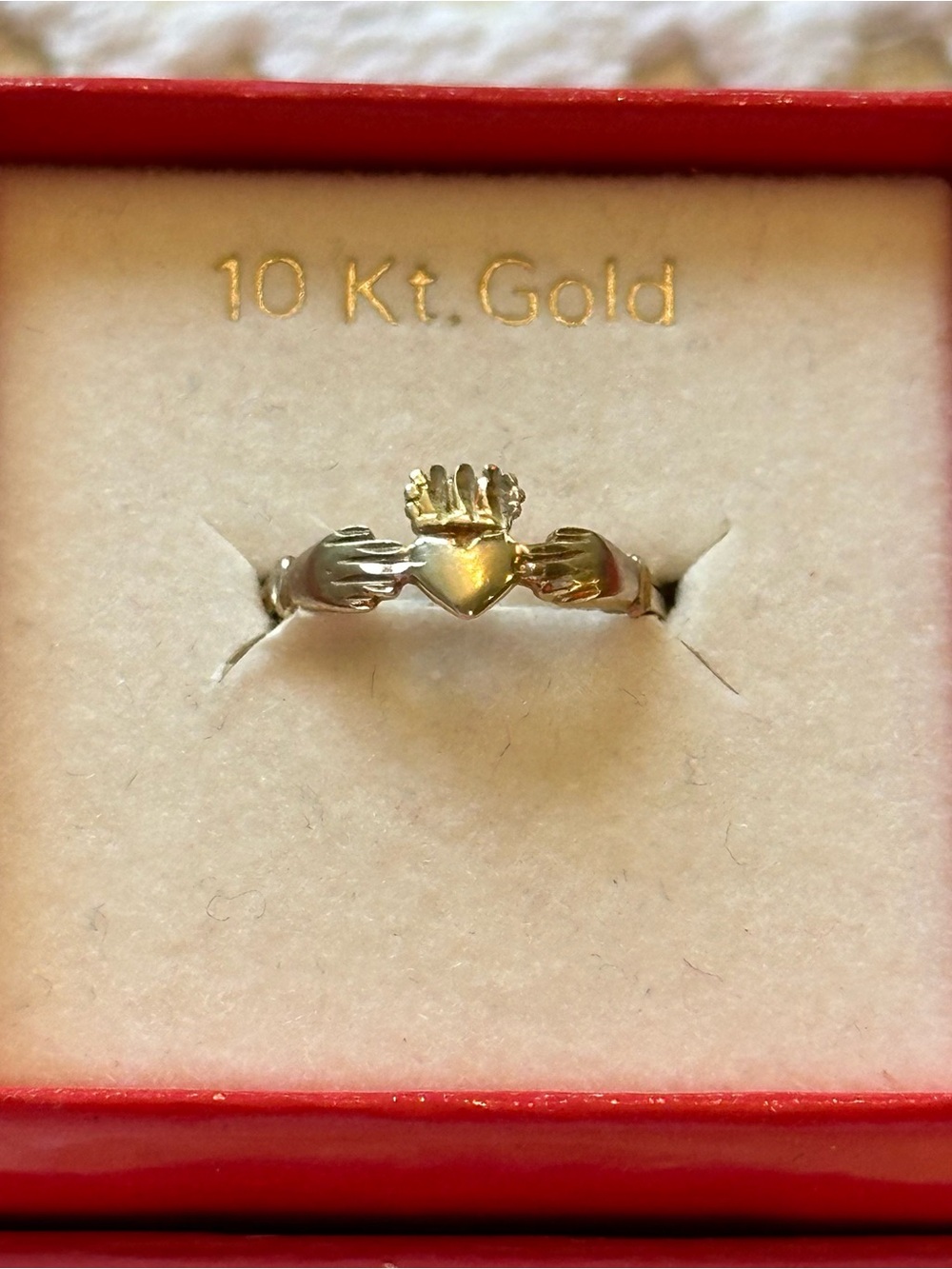 Petite Claddagh 10K Gold Ring - Yellow Gold